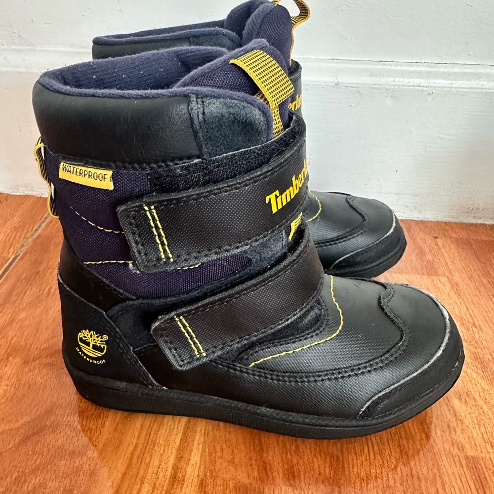 Timberland Kids Waterproof Black Boots size 13 insulated to snow